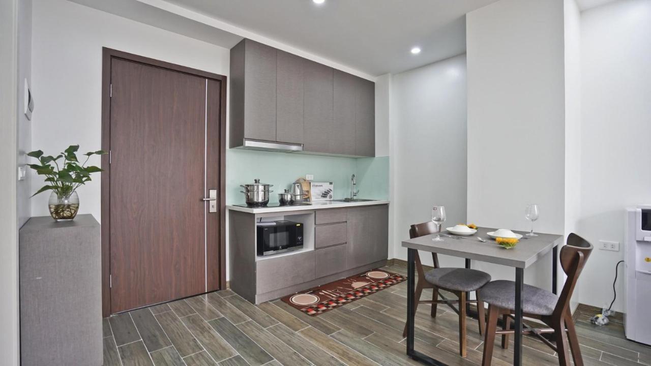 Luxe Paradise Residence 32 To Ngoc Van Hanoi Exterior photo